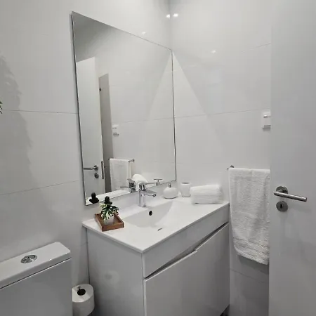 Belo T1 Na Graça Appartement